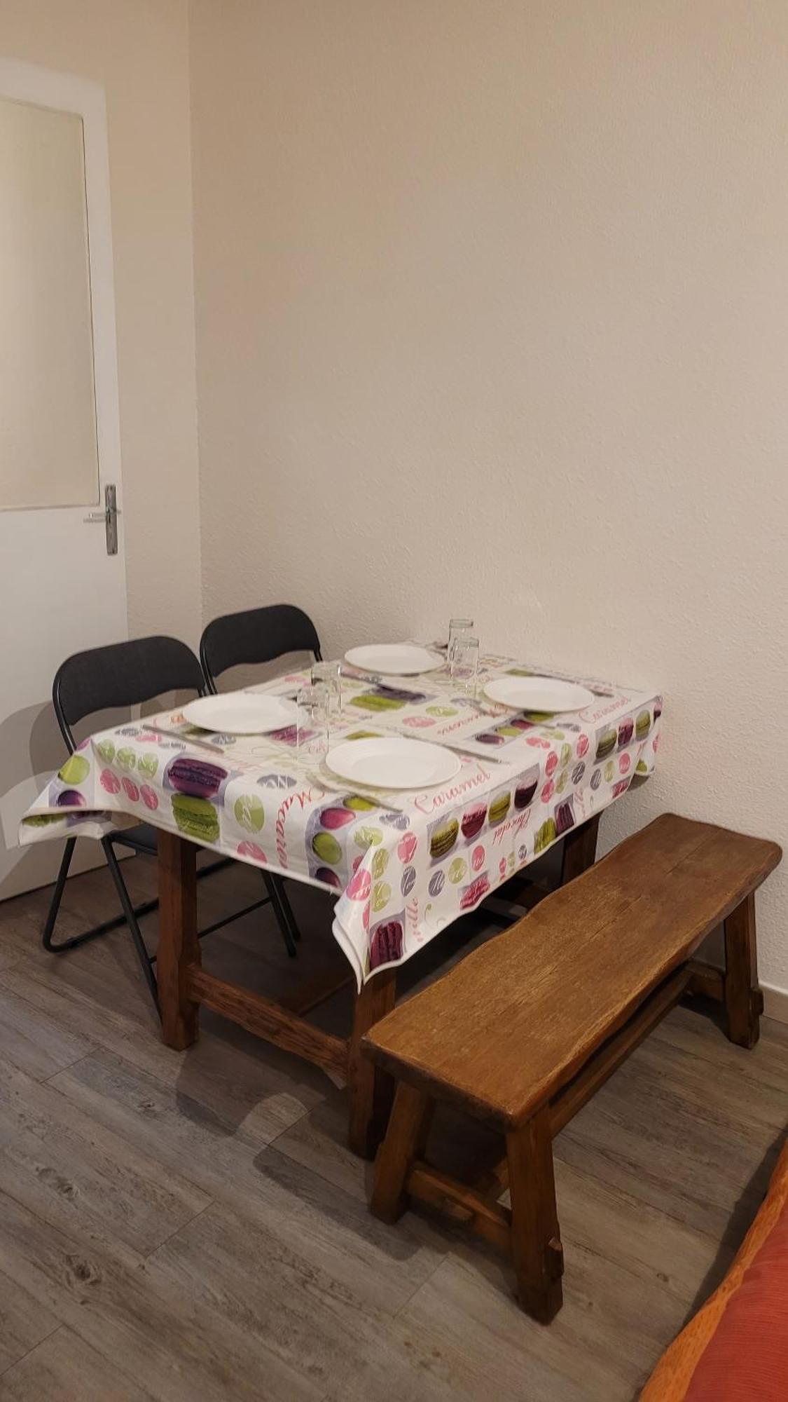 Grand Studio Confortable Jusqu'A 4 Personnes 디뉴레뱅 외부 사진